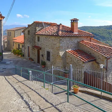 Casa Maria Pieve בית נופש Talla